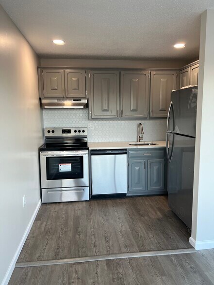 Kitchen - 1320 Berlin Tpke