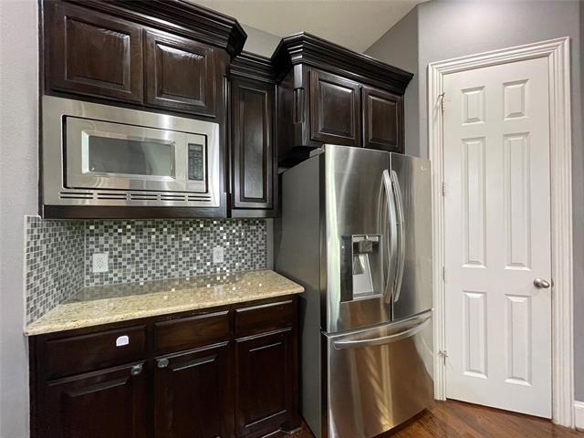 Building Photo - 415 Sleepy Creek Dr