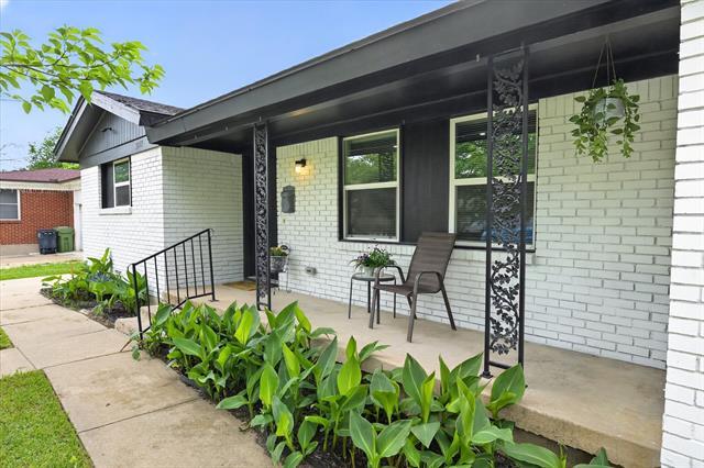 Building Photo - 3513 Sheridon Dr