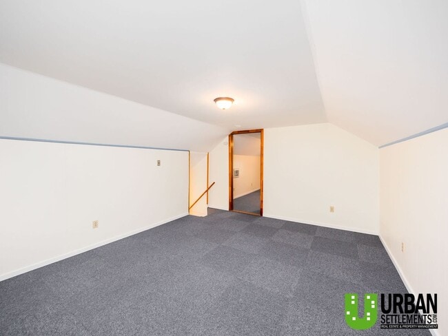 Building Photo - You will love this farmhouse on acreage