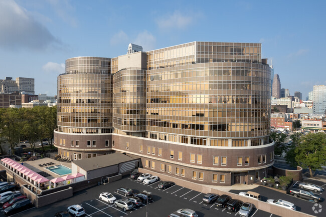 Building Photo - MetroClub