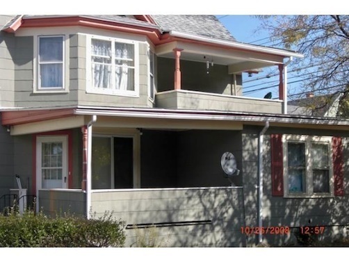 Building Photo - 123 Beethoven St