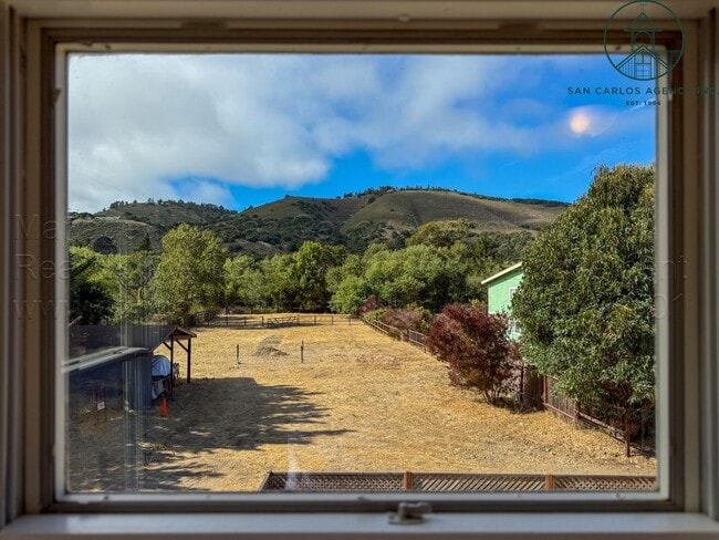 Building Photo - Beautifully Remodeled Mid-Carmel Valley Ra...