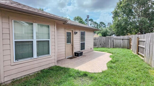 Building Photo - 5627 Postwood Green Ln