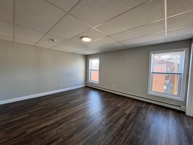 Building Photo - 70 3rd St