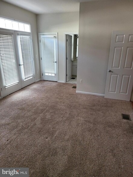 Building Photo - 13945 Hollow Wind Way