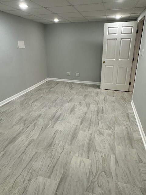 Building Photo - 2731 Larkspur Dr SE