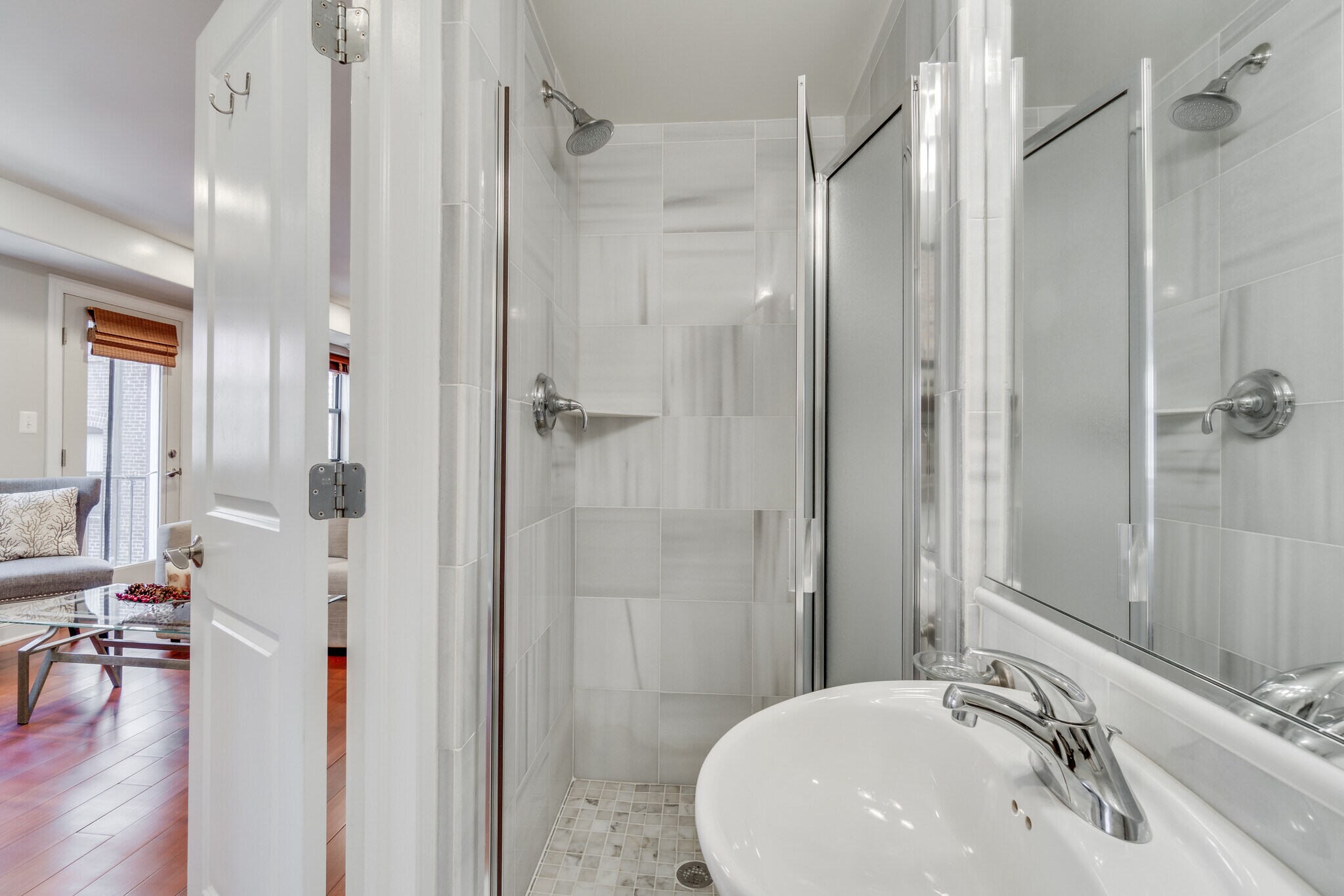 Full bath with marble tile - 1354 Euclid St NW