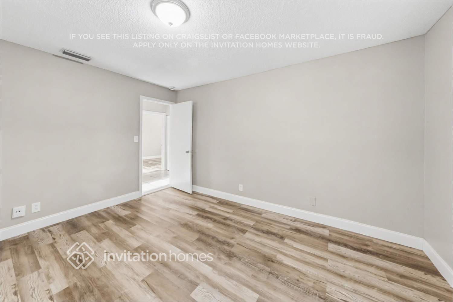 Building Photo - 12162 NW 23rd Manor