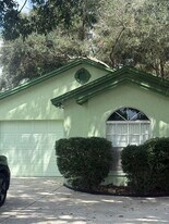 Building Photo - 4400 Venice Dr