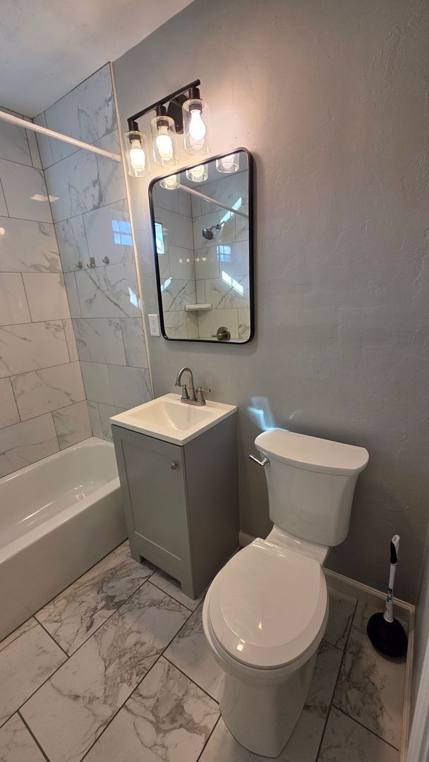 Building Photo - 1536 SW 38th St