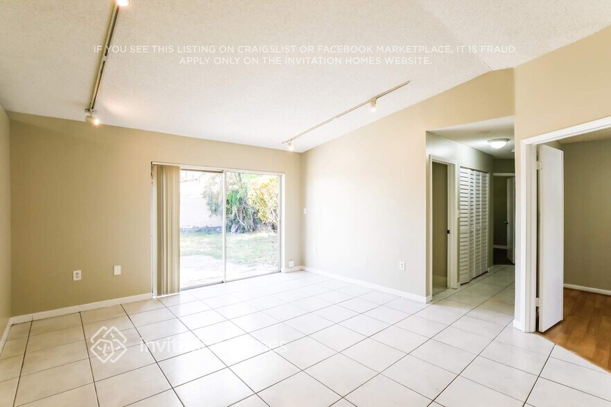 Building Photo - 19226 NW 82nd Cir Ct