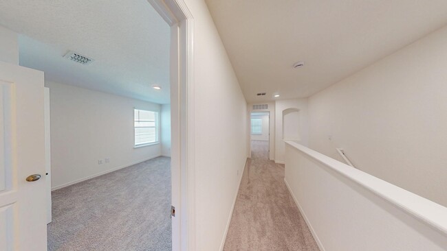 Building Photo - 3 BR 2.5 BA Brand New Townhome- TROUT RIVE...