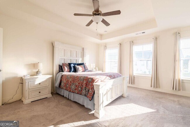 Building Photo - 46 Cannondale Dr