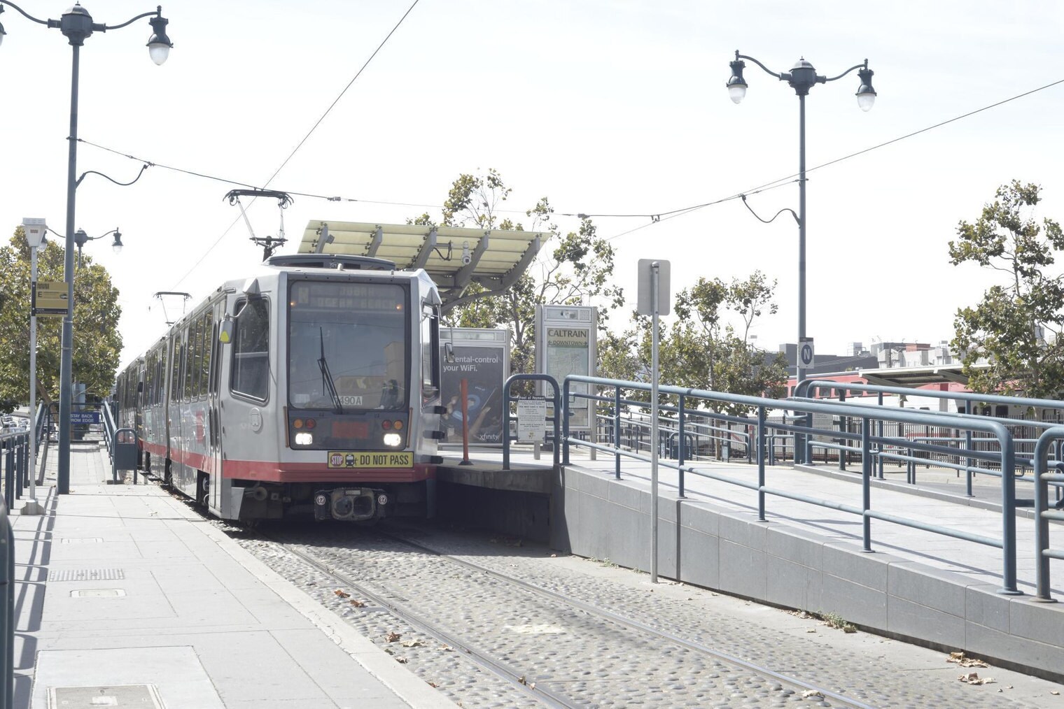 Building Photo - 690 Long Bridge St