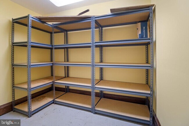 Building Photo - 1120 East Capitol St NE