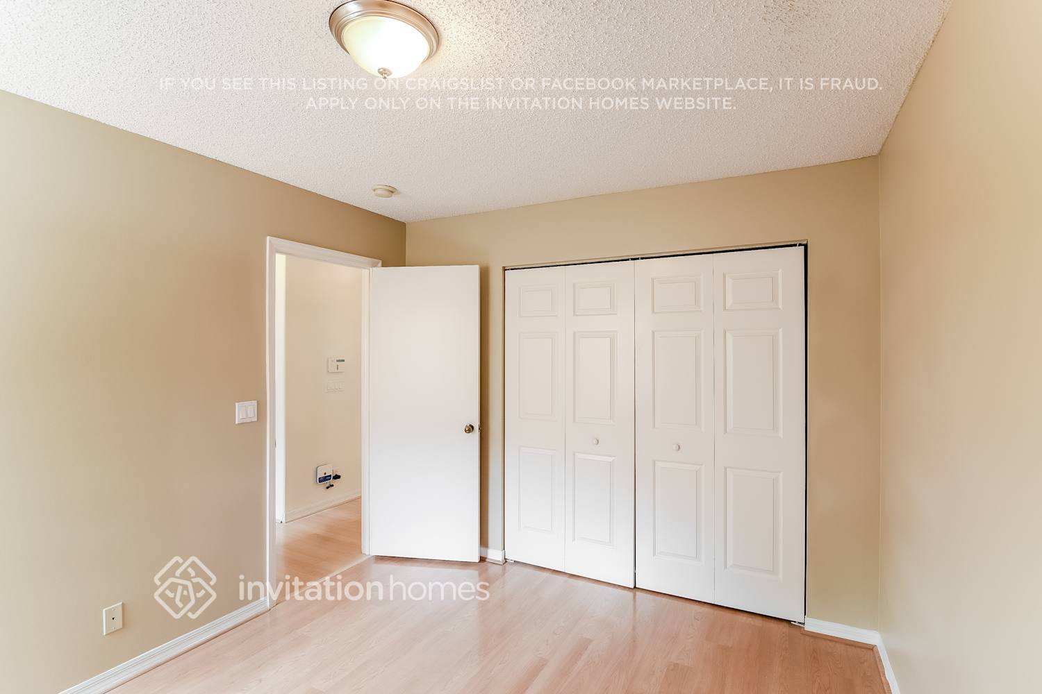 Building Photo - 5027 SW 35th Way