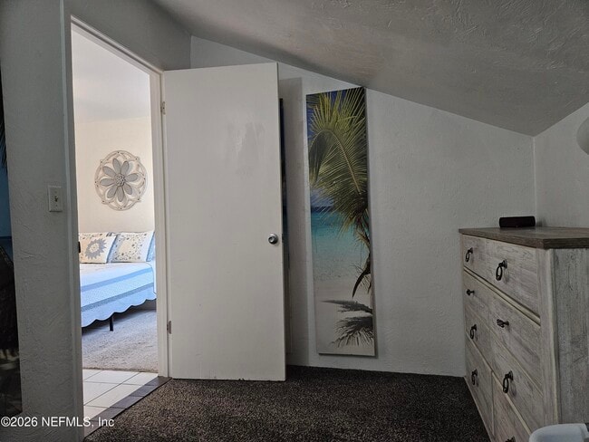 Building Photo - 4302 Seagate Ln N