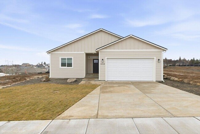 Building Photo - Brand New 2026 Single Family home build!