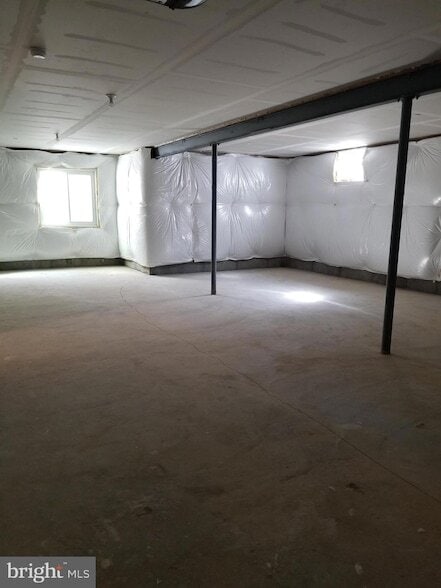 Building Photo - 4301 American Pl