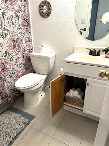 Building Photo - 4813 Thistledown Dr