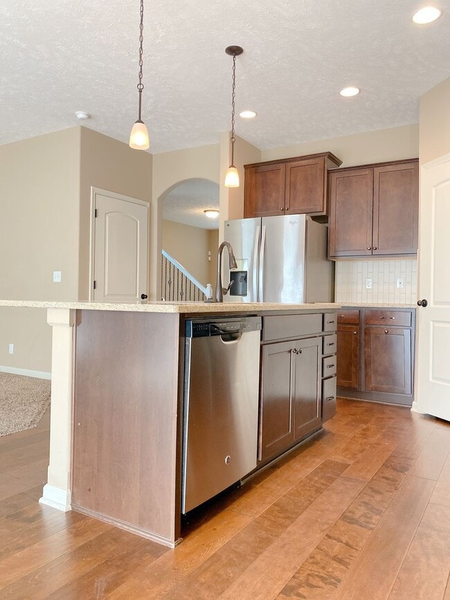 Building Photo - Move in Special. Beautiful & Nearly new SW Chalco area 4 bed Two Story.