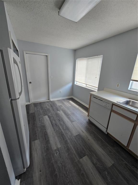 Building Photo - 3126 Pine Top Dr