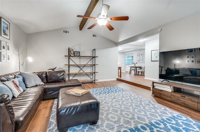 Building Photo - 2828 Oak Forest Dr