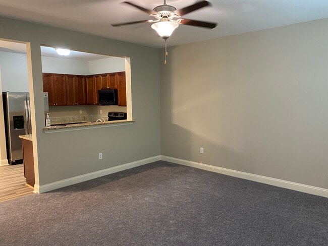 Building Photo - 3922 Volkswalk Plz