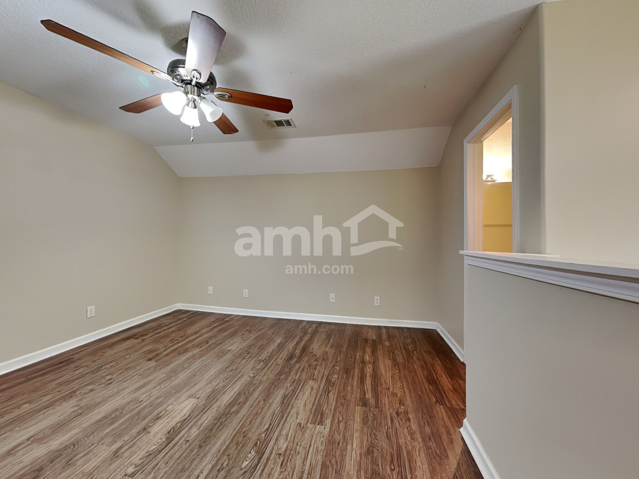 Building Photo - 171 Fox Glen Ct