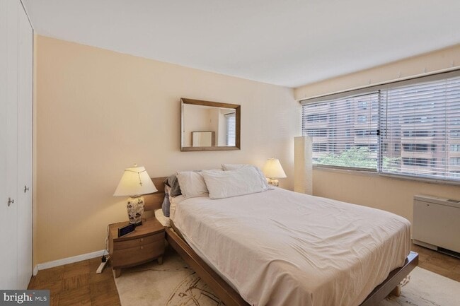 Building Photo - 4515 Willard Ave