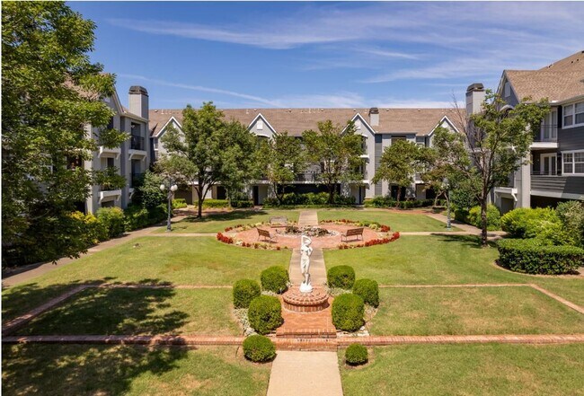 Building Photo - Enjoy the best of both worlds with our affordable luxury 1-bedroom apartments