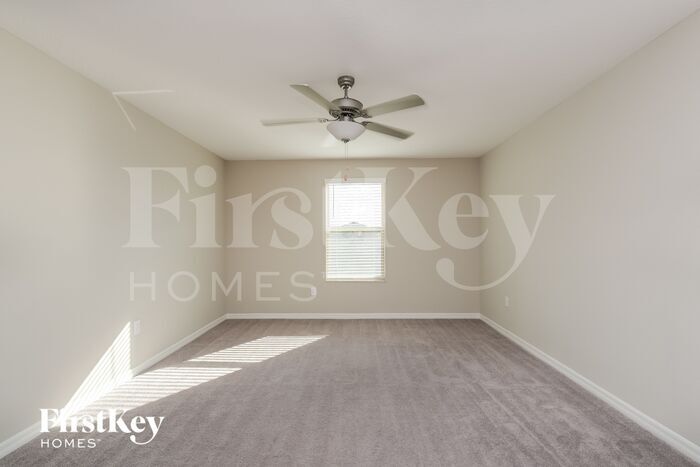 Building Photo - 10501 Fairy Moss Ln