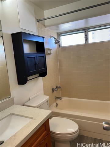 Building Photo - 2525 Date St