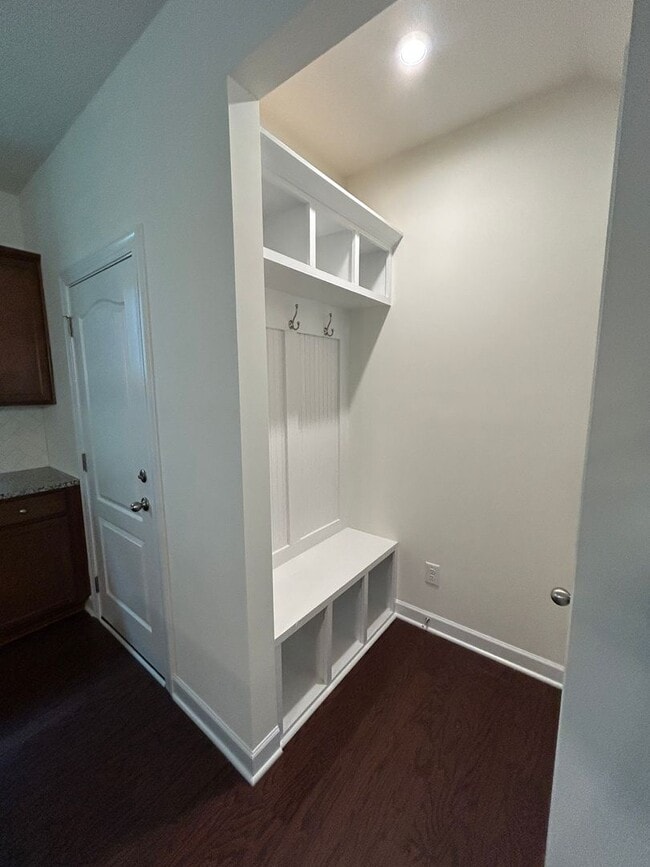 Building Photo - 2914 Macbeth Ln