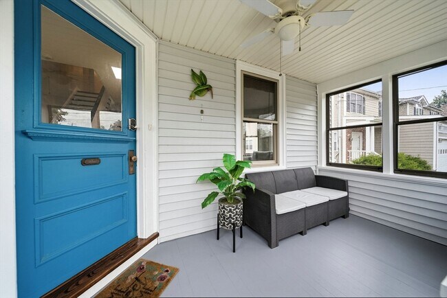 Building Photo - 309 Hillside Ave