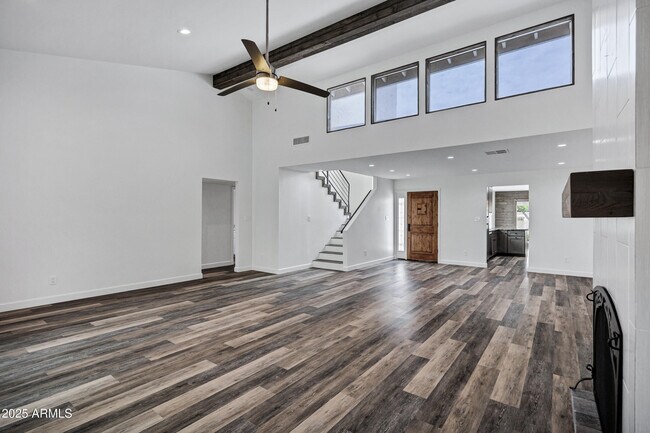 Building Photo - 11459 N 56th St