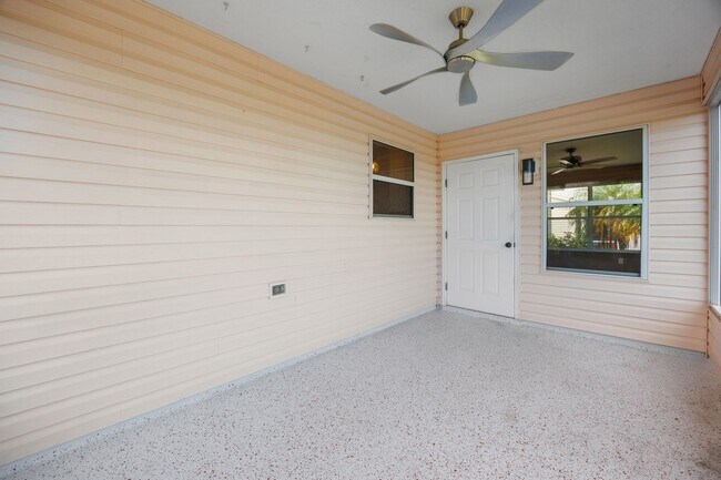 Building Photo - 1228 Carvello Dr