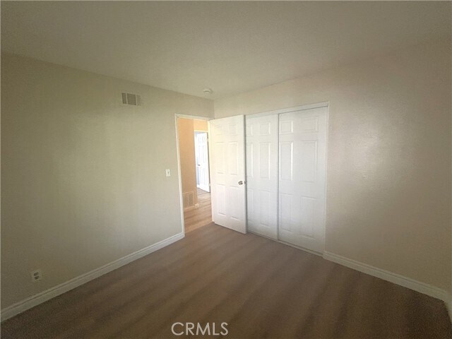 Building Photo - 2320 Songbird Ln