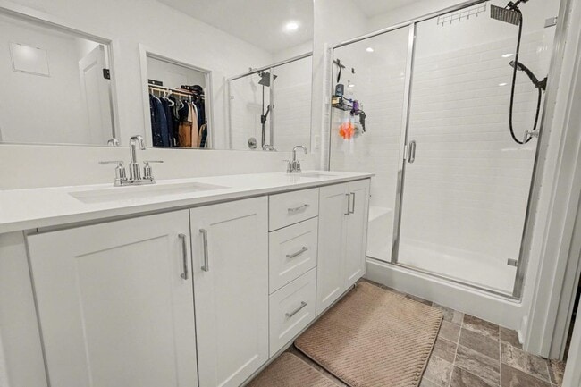 Building Photo - 2313 Acara Cir