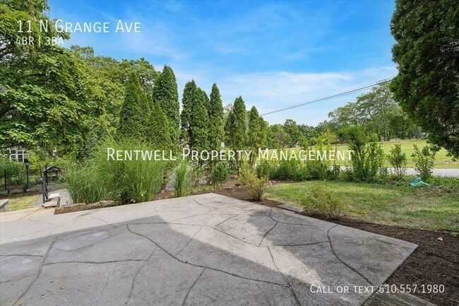 Building Photo - 11 N Grange Ave