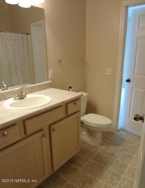 Building Photo - 7800 Point Meadows Dr