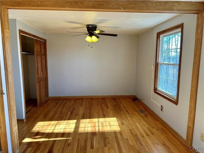 Building Photo - 8416B Bramblebush Cir