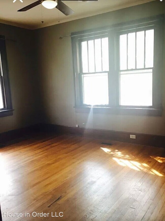 Building Photo - 3 br, 1 bath House - 127 Flint Street