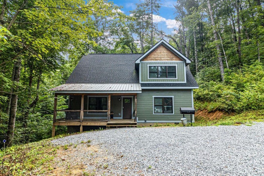 Building Photo - 2485 Waldens Creek Rd