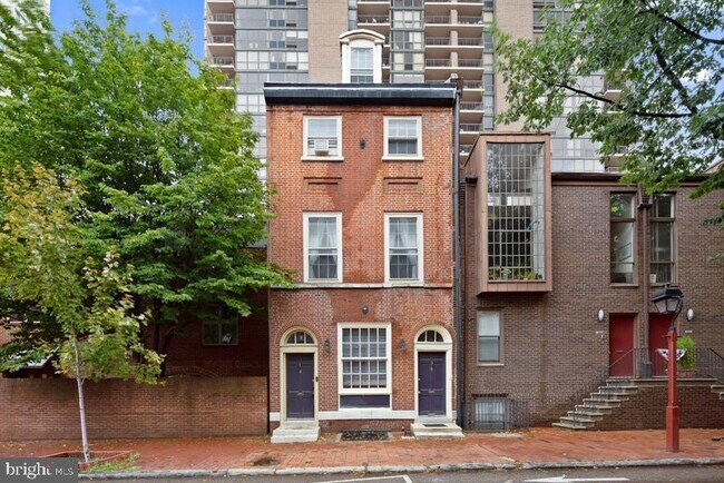 Building Photo - 535 Spruce St