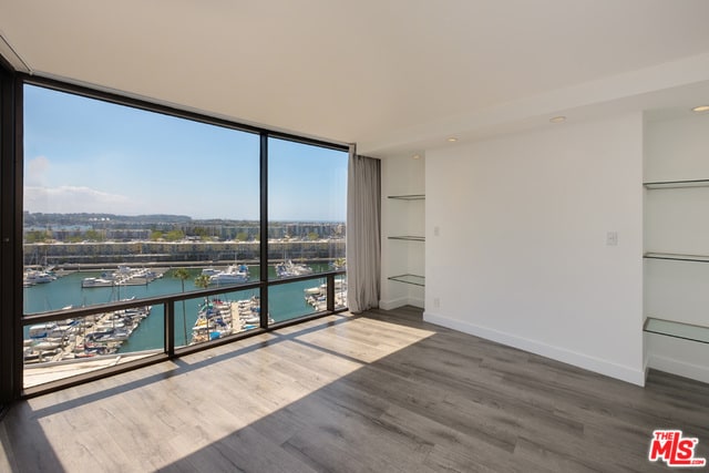 Building Photo - 4314 Marina City Dr