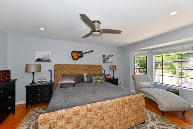 Building Photo - Stunning Four Bedroom Browns Valley Home f...