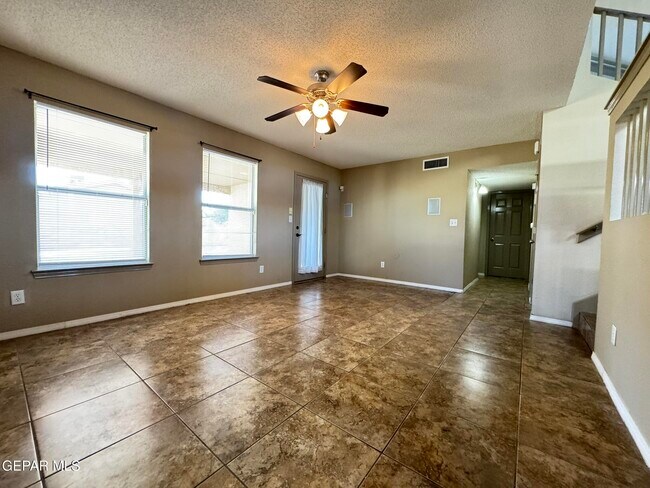 Building Photo - 5316 Ignacio Almanzar Ln