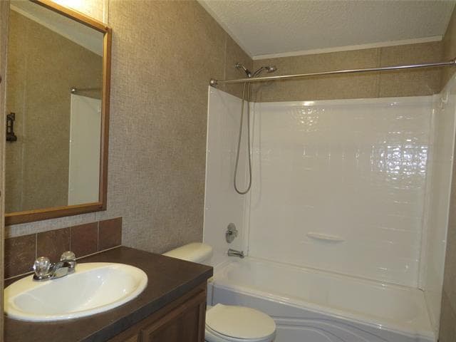 Building Photo - 2141 Crockett Rd